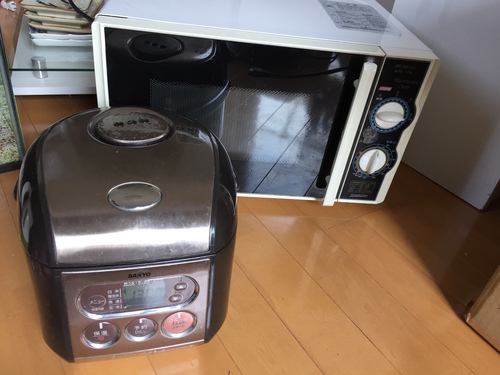 電子レンジ、炊飯器