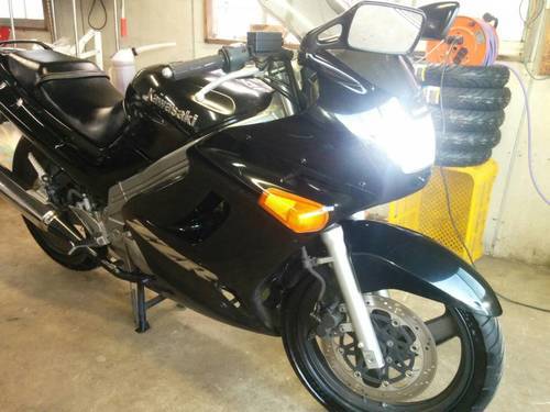 カワサキ ZZR250 ニンジャNINJAみたいです！横浜より！　LEDカスタム！KAWASAKI