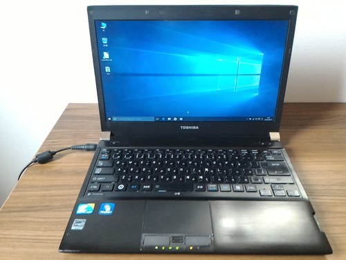 (お取引中)Core-i5搭載 高性能Windows10ノートPC i5/ﾒﾓﾘ2GB/HDD250GB/無線LAN/Libre Office [東芝 Dynabook R730]