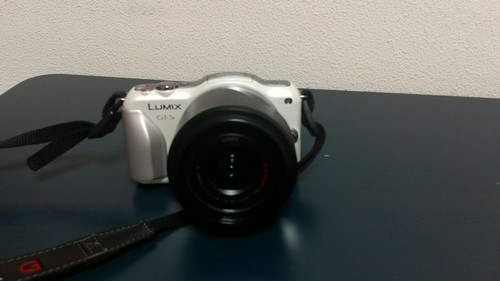 デジタルカメラ　LUMIX GF5