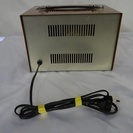 自動電圧安定器？