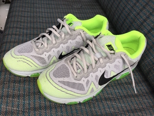 スニーカー NIKE. AIR MAX TAILWIND7