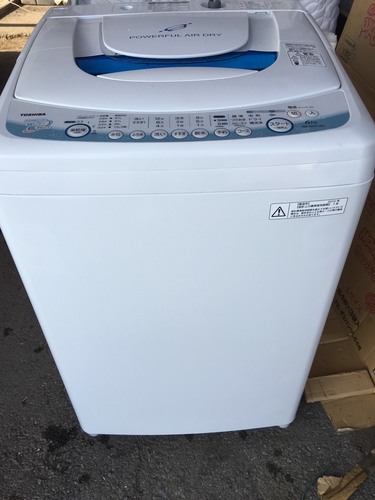 東芝電気洗濯機　風乾燥付2010年　6キロ