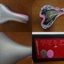 イタリア本国特注品♪ 【別注オーダー物】 fizik フィジーク アリエンテカーボンサドル