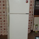 SANYO 冷蔵庫　８６年製　古いですがまだまだ動きます！