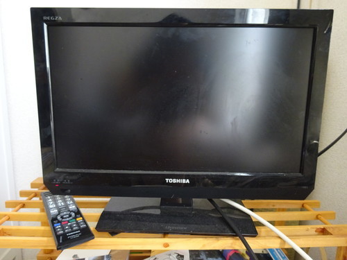 [売り切れ] TOSHIBA REGZA 19B3 テレビ