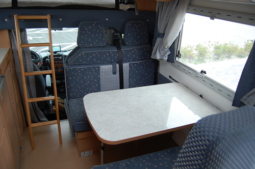 レンタカー キャンピングカーのレンタルを行っております レンタカー ガレージ フェイス 館腰の車検の無料広告 無料掲載の掲示板 ジモティー