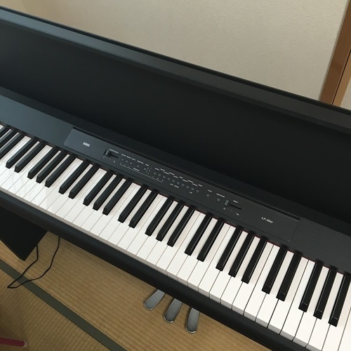 電子ピアノ　KORG (コルグ/korg)　LP-350（ブラック）　2012年製　取扱説明書、ヘッドホン付き