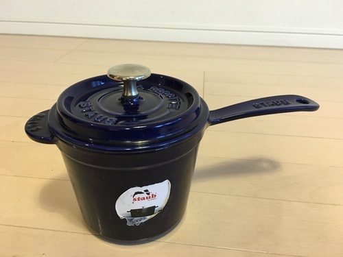 Staub 14cm ソースパン　グランブルー（？）