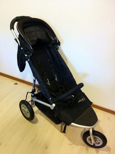 取引中　AirBuggy mimi　エアバギーミミ　★ブラック★
