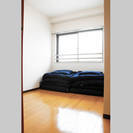 民泊運営、家具、家電セット譲ります！ベッド、ソファ、掛け布団、冷蔵庫、キッチンツール等　一式　Airbnb 総額５０万以上を１５万で　４～６人に最適　