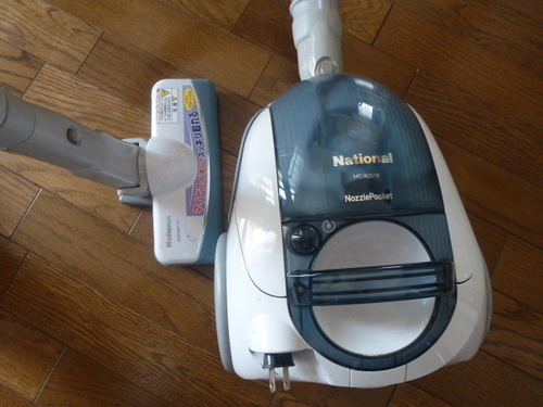 national　掃除機　2004年制