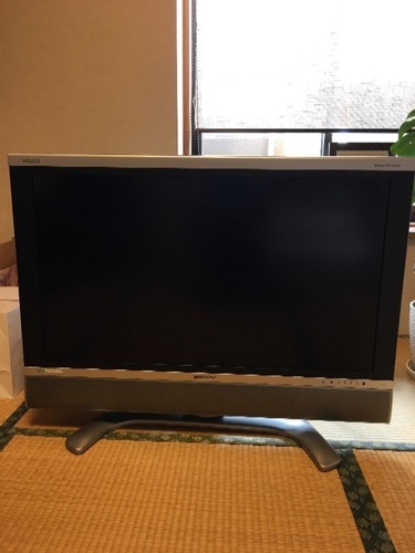 シャープ37インチ液晶テレビ