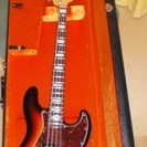 Fender USA ベース