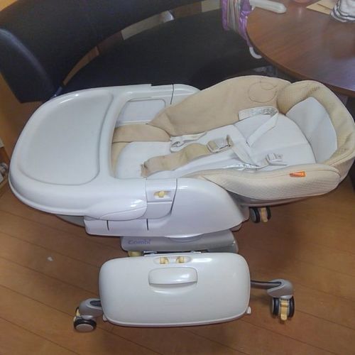 交渉OK 　★電動スイングチェア　コンビ　RU-700