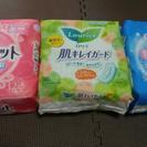 生理用ナプキン　3袋　　【値下げ100円】　　
