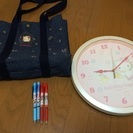 【キティ・ディズニー】掛け時計（２個）、トートバッグ、ボールペン