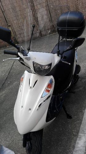 激安値下げ16万(^ー^)月々１万５千円分割支払い可能(^ー^)アドレス125k9パールホワイト、インナーペイント、風防、BOX付き(^ー^)
