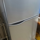 シャープ製　冷蔵庫　SJ－H12YーS　２０１５年製　１１８L　...