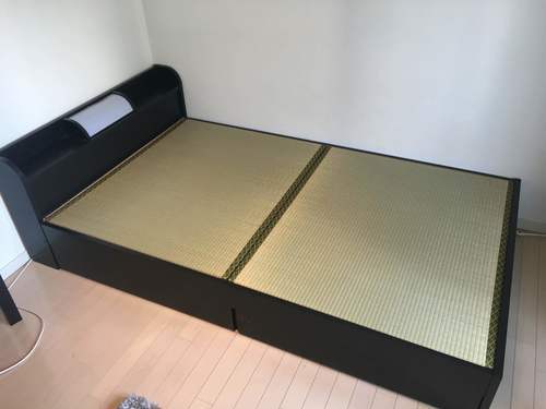 ニトリの畳ベッド セミダブル ブラック ちとから 麻布十番のベッド ダブルベッド の中古あげます 譲ります ジモティーで不用品の処分