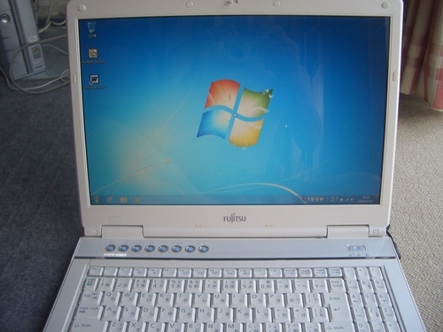 富士通　BIBLO NF/C70　すぐに使用できます