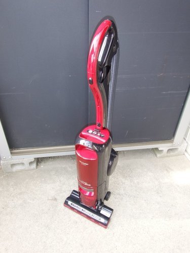 シャープ　掃除機　 スティック サイクロンクリーナー EC-ST11