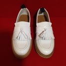 FRED PERRY 白いローファー  ♪新品未使用品♪
