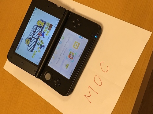 （取引完了）NINTENDO 3DS LL 箱無し　+ソフト2本　表側に少し傷あり