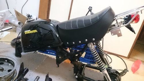 ゴリラ　未完成　部品多数