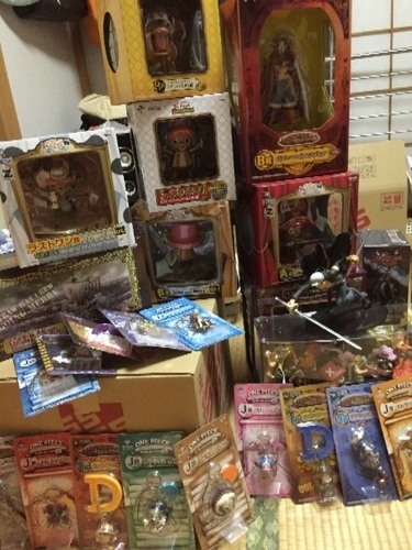 値下げ!!ワンピースフィギュア非売品!!
