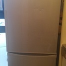 2014年製のシャープ冷蔵庫(SJ-ES26Y-S)