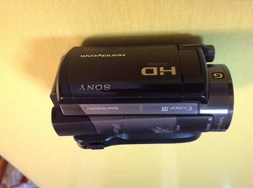 Sony ハイビジョンビデオカメラ XR520V HDD240GB GPS機能付き