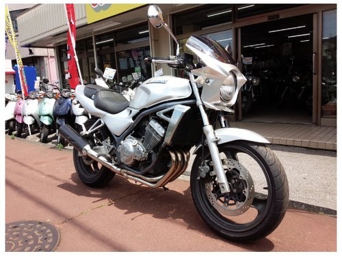 ご成約ありがとうございます。NO.942 バリオス(BALIUS) 水冷4サイクル4気筒250CC ビキニカウル付き USB電源付き ☆彡