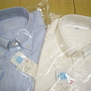 商談中～【新品!】ユニクロ／半袖ビジネスシャツ×２枚セット（白・...