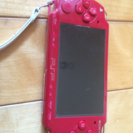 PSP レッド ジャンク 充電器、カセット ケース付き