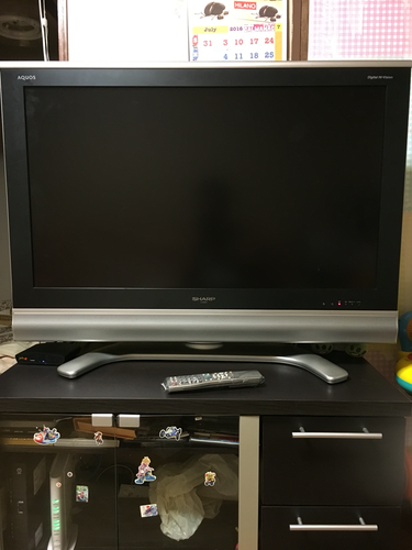 SHARPハイビジョン液晶テレビ 37インチ