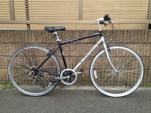 【販売済】【398】【整備済】クロスバイク　700×32C　シマノ製外装6段ギヤ【8500円】