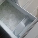 リサイクルショップの蔵出し商品 09年式 三菱 415L 自動製氷付き冷蔵庫 - 門真市
