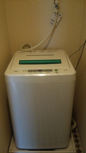 【お問い合わせ複数のため締め切りました】AQUA全自動洗濯機　5Kg