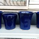 ネイビー、紺色、植木鉢４個、受皿茶色プラ3個　ホーロー茶1個　キ...