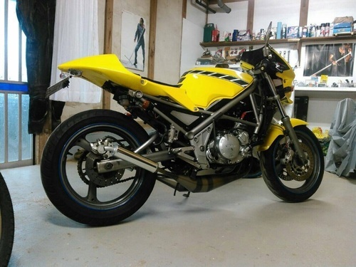 YAMAHA   R1ーZ初期型