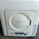 （引き取り待ち）ナショナル除湿型衣類乾燥機2002年4キロ