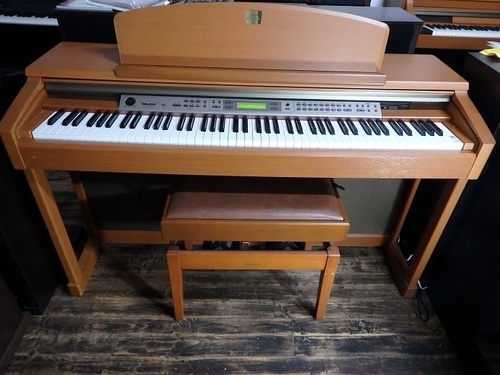 ヤマハ　CLP-170　2004年製　34,000円