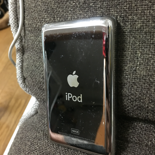iPod classic 160GB ブラック Apple アップル | monsterdog.com.br