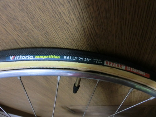ベロシティ前後ホイール ピストホイール 前後duraace ハブ DURA-ACE 手組み カーボンピストホイール前後 QR ハブダイナモ仕様