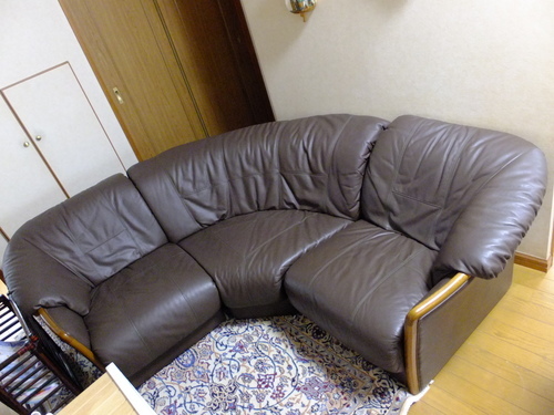 決まりました　大塚家具　浜本工芸　コーナーソファセット