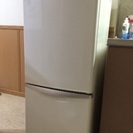 冷蔵庫・洗濯機 各2500円で売ります！！至急！
