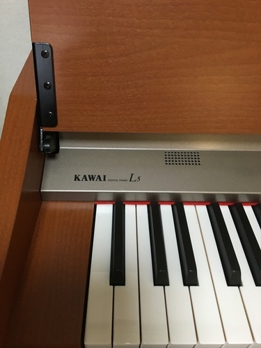 電子ピアノ　KAWAI　L5　(引き取りにこれる方)