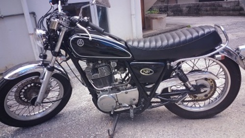 ヤマハ YAMAHA SR400