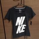 新品☆nike レディース Tシャツ☆